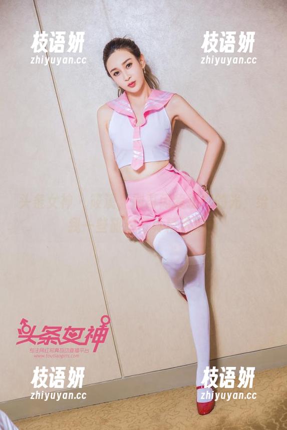 头条女神 - 筱溪，别再闪我摄影的光，给我一些旅拍写真精选吧！