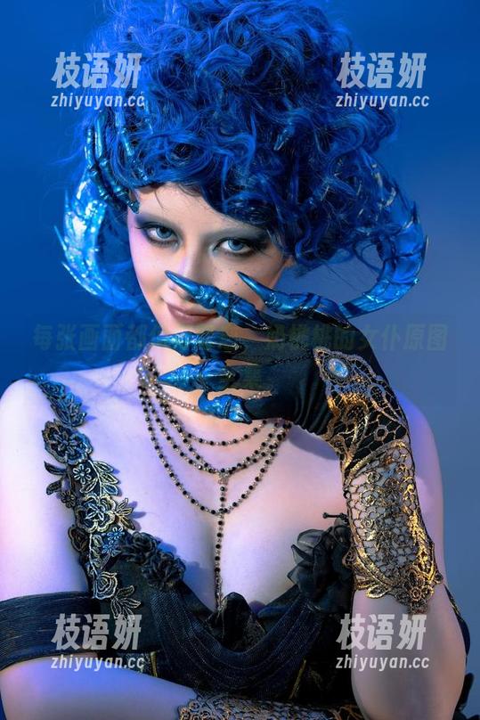 每张画面都值得留恋，奶桃桃的女仆原图全集