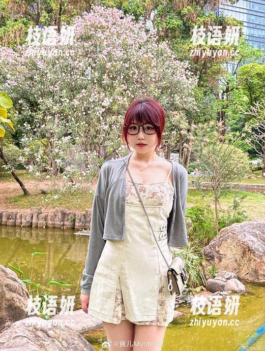 宝儿mysterial带你感受透明的力量——小心无圣光套图引发的脑补哦！