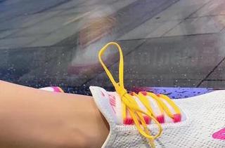 微密圈 – 点开小仙女ELaine的最新空姐作品集，你能忍住不潇洒一番吗？