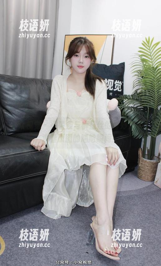 小众视觉 - 小薯条与裤里丝的奇妙对话，观看原图的尴尬瞬间！