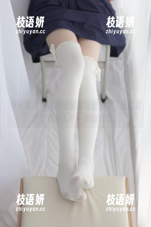 少女秩序 - 看鹿可如何驾驭皮衣，私拍资源带你进入不一样的场景。