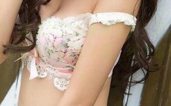 尤果网 – 娜露的快乐软糖写真：这简直比甜品店的招牌还引人注意，哪颗都想试试！