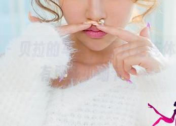 尤果网 – 贝拉的写真，不只是连体衣，还有那些小细节！