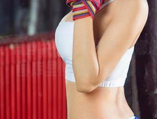 尤果网 – 有些姿势…只能在赵娜娜的瑜伽图库里慢慢欣赏了。