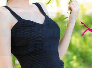 尤果网 – 慢慢欣赏，陈宝拉职业装的套图，每个细节都在说“我就是职场女神”，要下载哦！