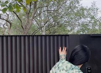 微密圈 – 原图放出，左公子666的皮带，怎么说呢，蛮意思。