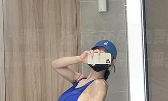 微密圈 – 别问，左公子666的免费新春套图就算再一般，还是得看一眼。