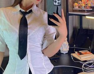 微密圈 – 张思允的少女，能不能自带超能力？先下载再考量。