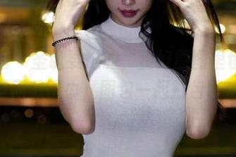 微密圈 – 圣诞要过的，正好原图里也有徐珺大哥同款围巾，图包一起打包带走吧。