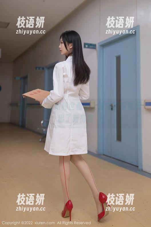 拒绝圣光，抖娘利世和春光旖旎的写真玩出了新高度