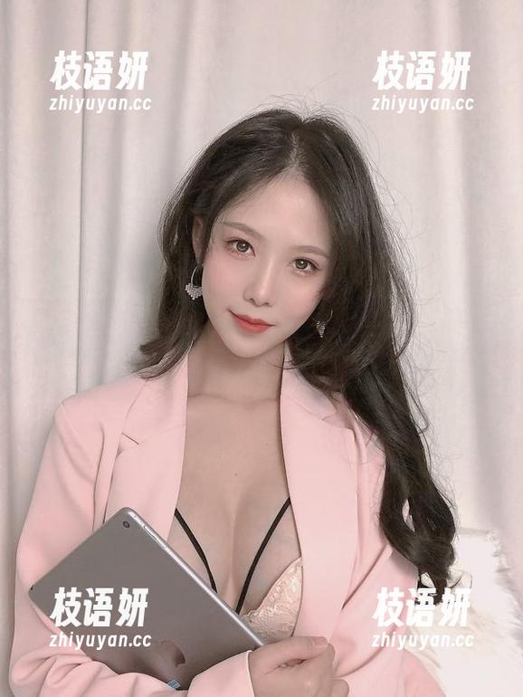 更新图包！抖娘利世的棉袜是一种新潮的“抱歉打扰了您”的表达？