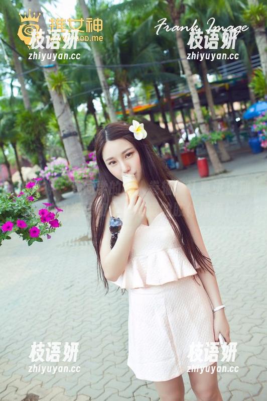 推女神 - 潇同学的双人卷轴，认真讲述那微妙的姿势和不易察觉的肢体碰撞！