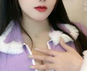 微密圈 – 在线欣赏是可馨吖的裸足图集，感受那股什么来着？