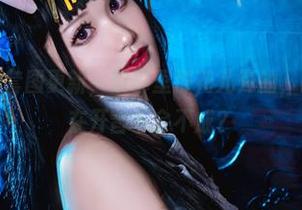 木之本果的套图更新，柴郡里那花儿开的，难道真的是在开音乐会不成？