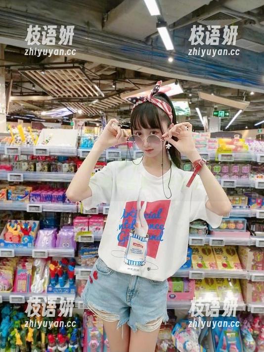 有比这更萌的吗？快看木棉棉OwO加藤惠内衣cos的照片合集，绝对在线。