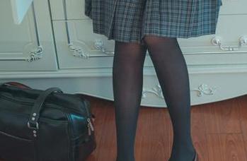 木花琳琳是勇者：套装与无圣光的碰撞，竟然有这种化学反应。