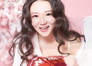 果团网 – 想和大家分享，其实高清的裸足有种说不出的气韵——陈雅漫来啦！