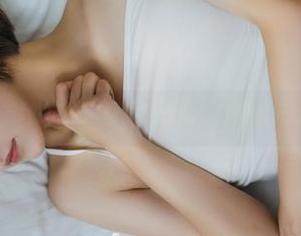 果团网 – 龚玥菲的内衣套图超出预期，分享前先让我消化下。