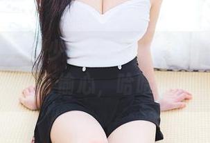 果团网“温柔少女”图集：在线看得好像在偷心，哈哈。