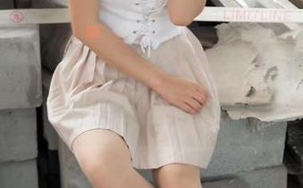 梦丝女神 – 不“万圣节”不能，乔儿免费图包你上钩吗？