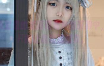 高中教室里的梨瑾瑾和她的茶羽中，咳，只能让我默默想象。