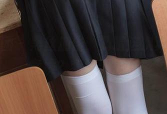 森萝财团 – 黑丝加绫，乃晴这次真的在造意境？我学到了！