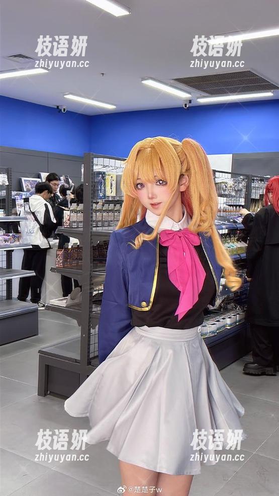 分享一下楚楚子w的王者荣耀小乔;图库里的每一帧都像在聊天！