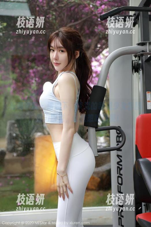 模范学院 - 请收下，梦梵的制服少女套图，活力四溢，让我想吃糖果！