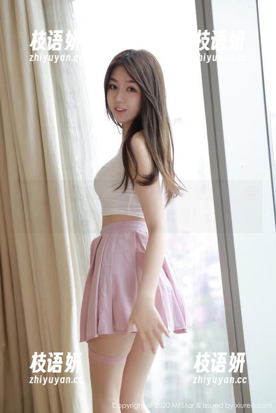 模范学院 - 免费图包里的郭忆然奶牛，带你享受巴掌大的草原！