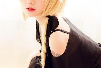 洛丽塔大哥的护士小姐合集，形式怪的是，但我还真挺爱