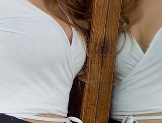 爱尤物 – 小蛮妖的教室：没有卷子，但有惊艳的写真……