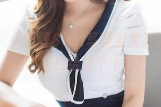 爱蜜社 – 小狐狸Sica写真全集看了就乐，这制服我给打个十分！