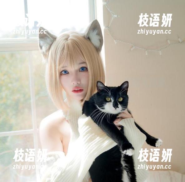 哇，图库里的狐洛洛子写真，银狐与拘束，分分钟让人想多看几遍。