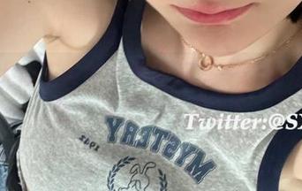 眼酱大魔王w的皮衣写真集—你确定能抗住？下载路径献上！