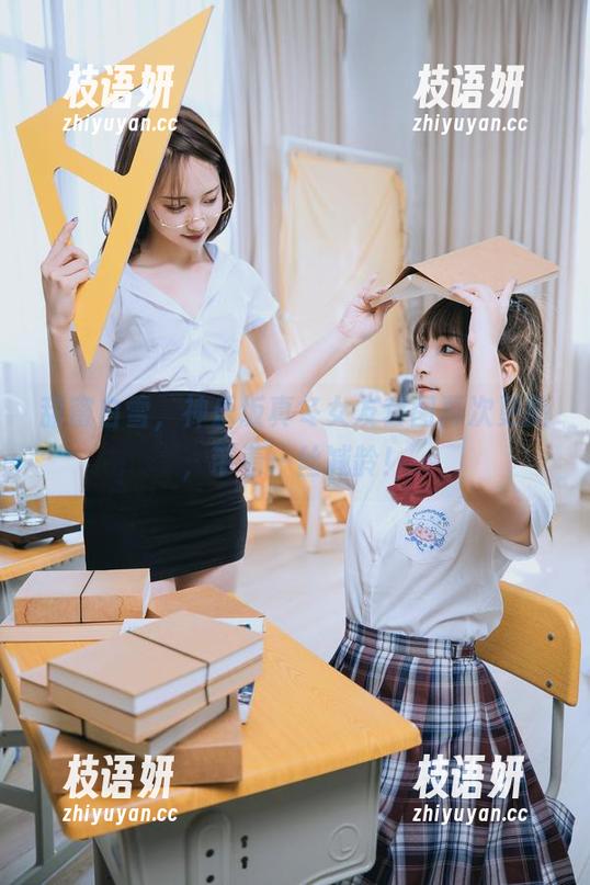 甜蜜白雪，神乐坂真冬女友套图再次更新，带着一丝减龄！