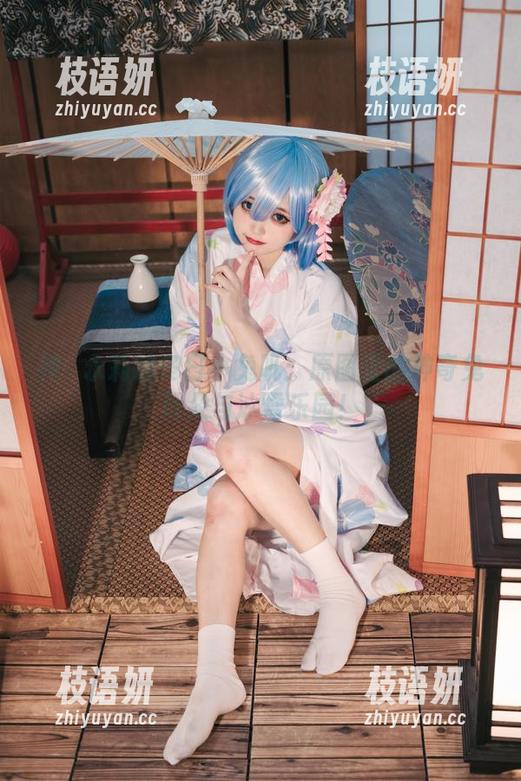 神沢永莉的冬日小兔叽：原图里的神奇兔耳朵与冰雪乐园！