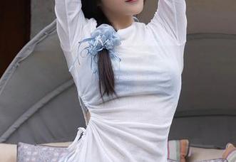 秀人网 – 精选作品集里的俞漫，真心说，她的温柔简直是致命一击！