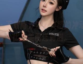 秀人网 – 下载南乔浴室美图的冲动，似乎比看美图还刺激。