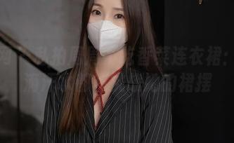 秀人网 – 私拍周周不吃香菜连衣裙：每一滴汗水都在挑战她的裙摆