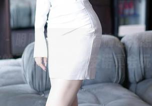 秀人网 – 明明是套图，偏偏让我想到了网袜的不同层次，唐安诺真会玩。