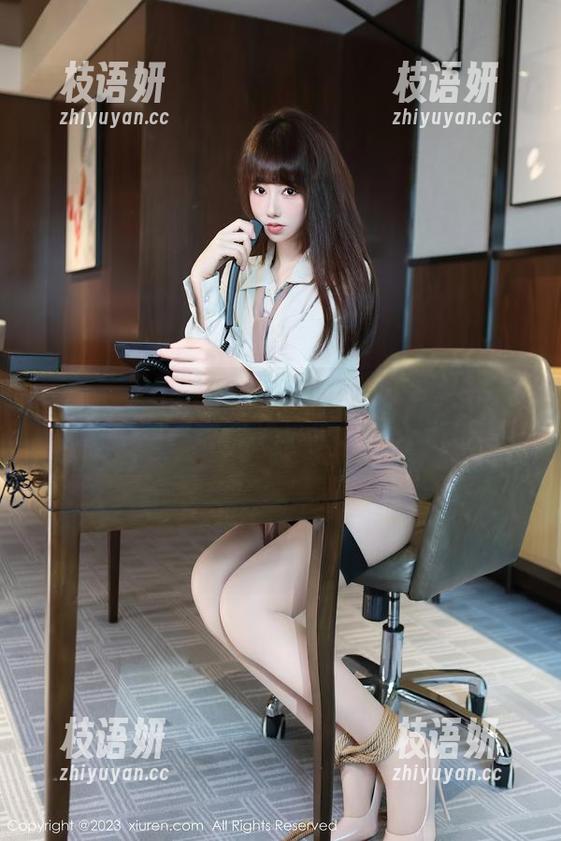 秀人网 - 大橘BBKira的图包：不能说的秘密，还是偷偷分享吧