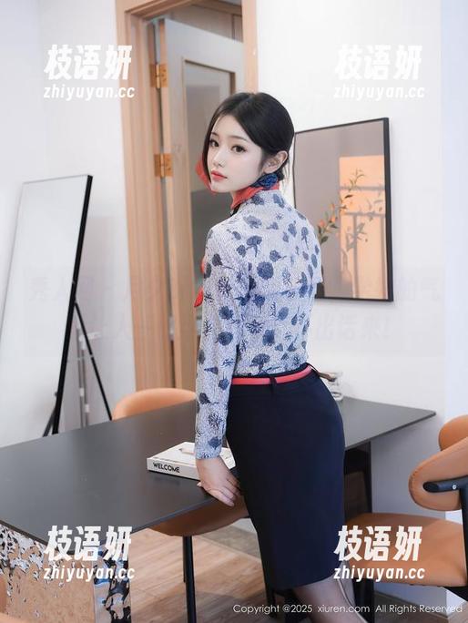 秀人网 - 月夕Lily的原图收到，学妹的气质让人一时半会儿都说不出话来！