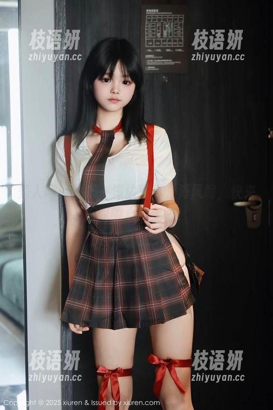 秀人网 - 林乐一海边写真，海风啊，快来把我的心吹走吧！