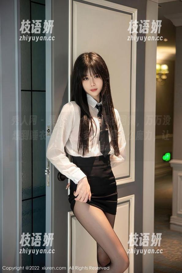 秀人网 - 果果Nikki的睡衣图集，万万没想到睡衣可以这么多变，是什么魔力，让我挪不开眼睛？