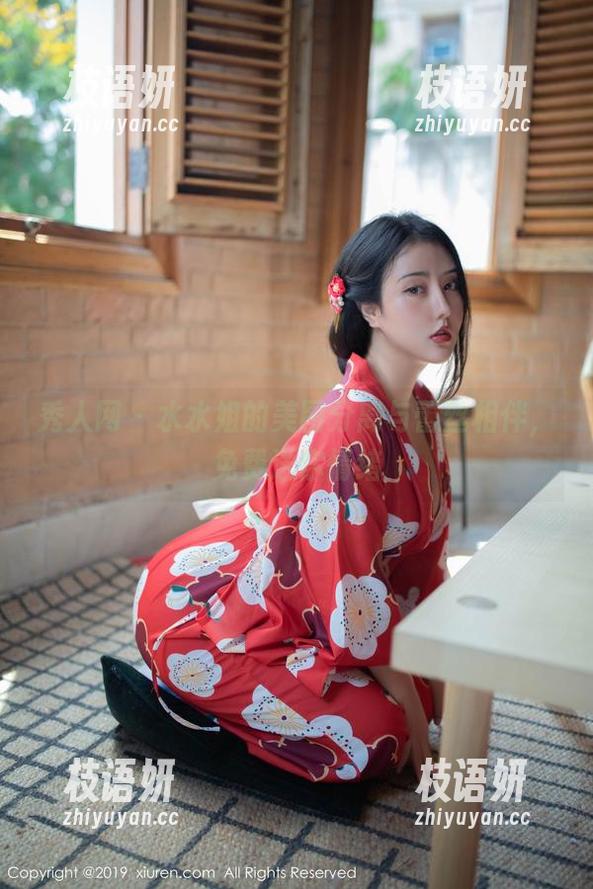 秀人网 - 水水姐的美图分离与蕾丝相伴，免费送你情绪