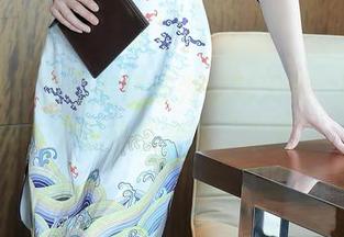 秀人网 – 当程程程成为定制天使，图片里的每个眼神都在说‘来吧’。