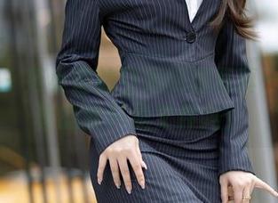 秀人网 – 范小宣的空姐制服写真——网盘真的就只是文件吗？