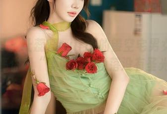 秀人网 – 让蕊蕊ruirui的镂空宅男女神梦照亮你最“黑暗”的角落没有圣光！