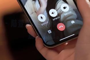 秀人网 – 陆萱萱带你看网袜美图，下载可别太心急。